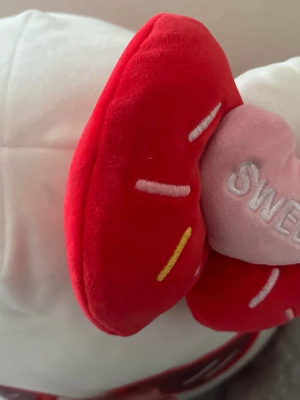 Hello Kitty Squishmallow 14” – Red Glasses Plush